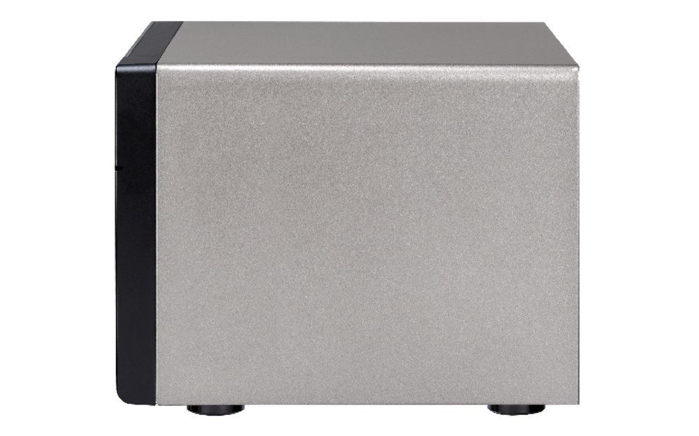 QNAP TVS-871-I7-16G - Serveur NAS de Stockage Unifié 8 Baies, Intel Core Quad Core i7 3.2 GHz jusqu'à 4.0 GHz , 16Go RAM, 4 Gbe LAN, HDMI, 10G-ready, 4K-ready, Châssis Vide