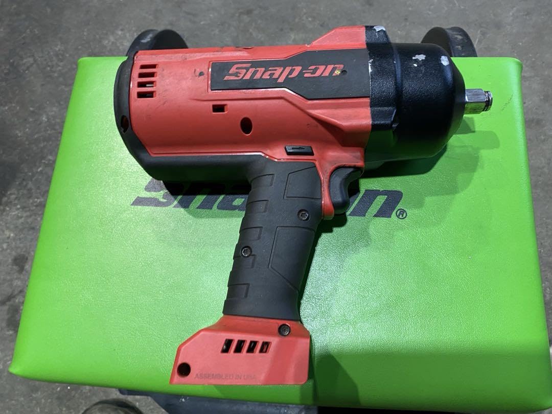 Amazon.co.jp: スナップオン 18v 電動インパクト CT9075 本体のみ  