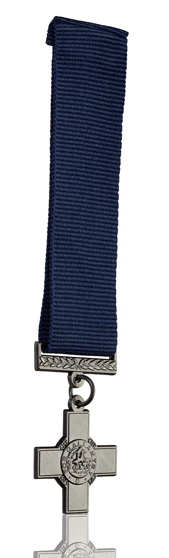 Miniature THE GEORGE CROSS Medal with long ribbon. British Award/Decoration for Heroism/Bravery/Courage. Military and Civilian. Replica/Reproduction. 11cm.