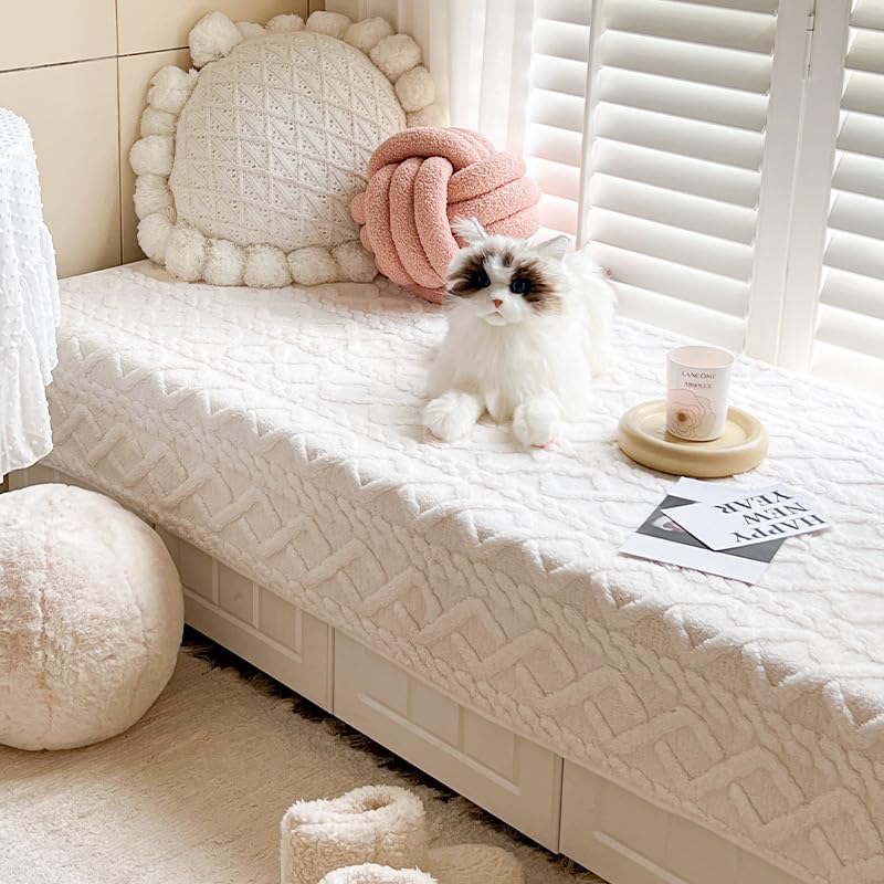 Tapis en peluche doux pour éviter les pieds froids sur le sol de la chambre
