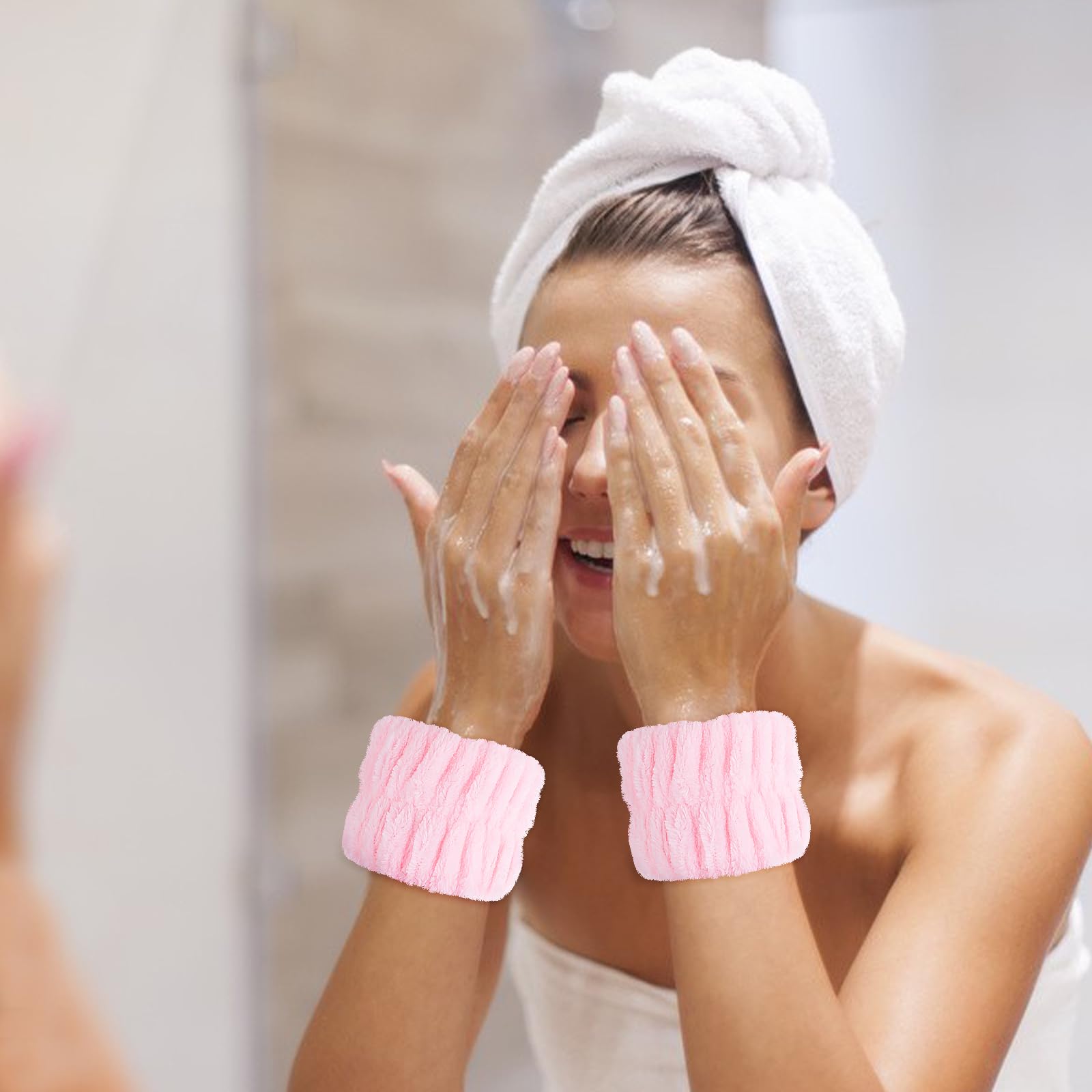 Abeillo 4 sztuki opasek na nadgarstek do spa, z mikrofibry do mycia twarzy, koralowe chłonne bransoletki do mycia, ręczniki na nadgarstek do mycia twarzy i pod prysznic (różowe i białe)