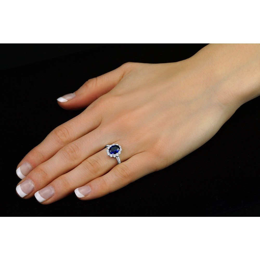 SILVEGO Damen Ring aus 925 Sterling Silber mit synthetischem Saphir Ring der Prinzessin Kate