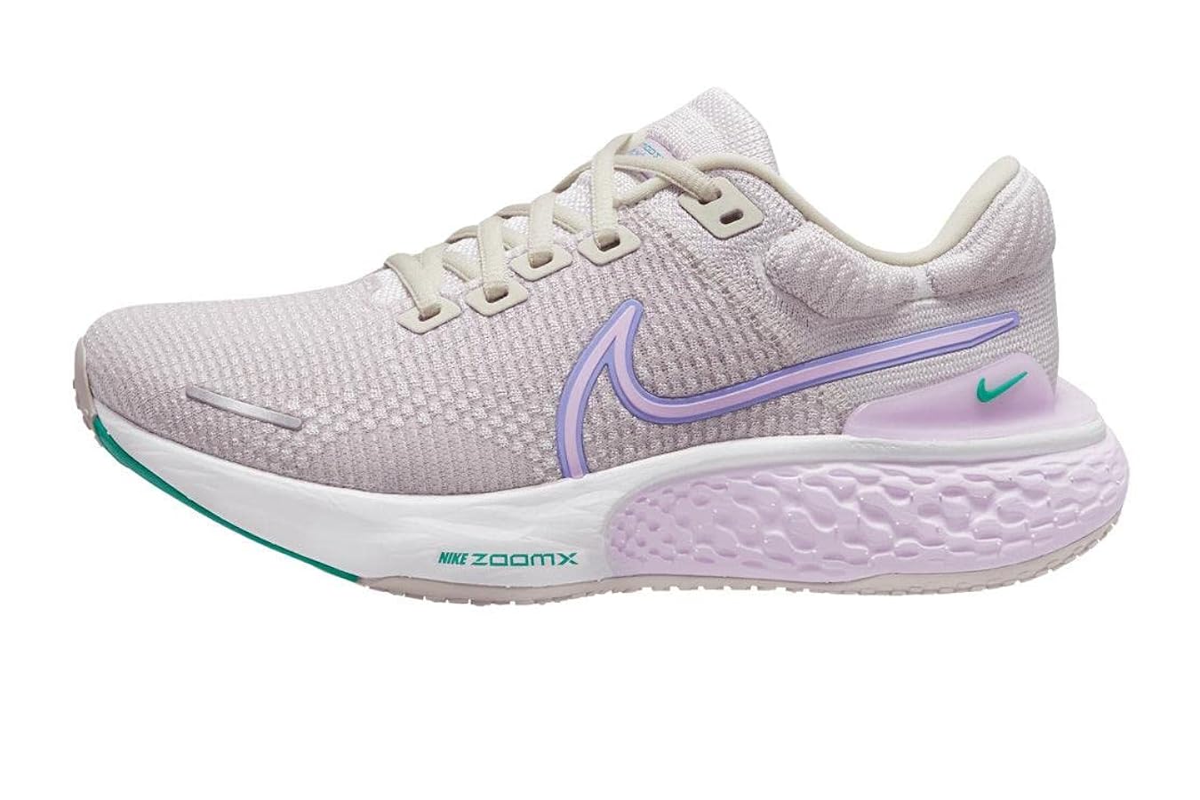 Amazon.com: NIKE ZoomX Invincible Run Flyknit 2 - Tenis deportivos para  mujer, Light Bone Doll Light Hierro Mineral Neptuno Verde Blanco : Ropa,  Zapatos y Joyería