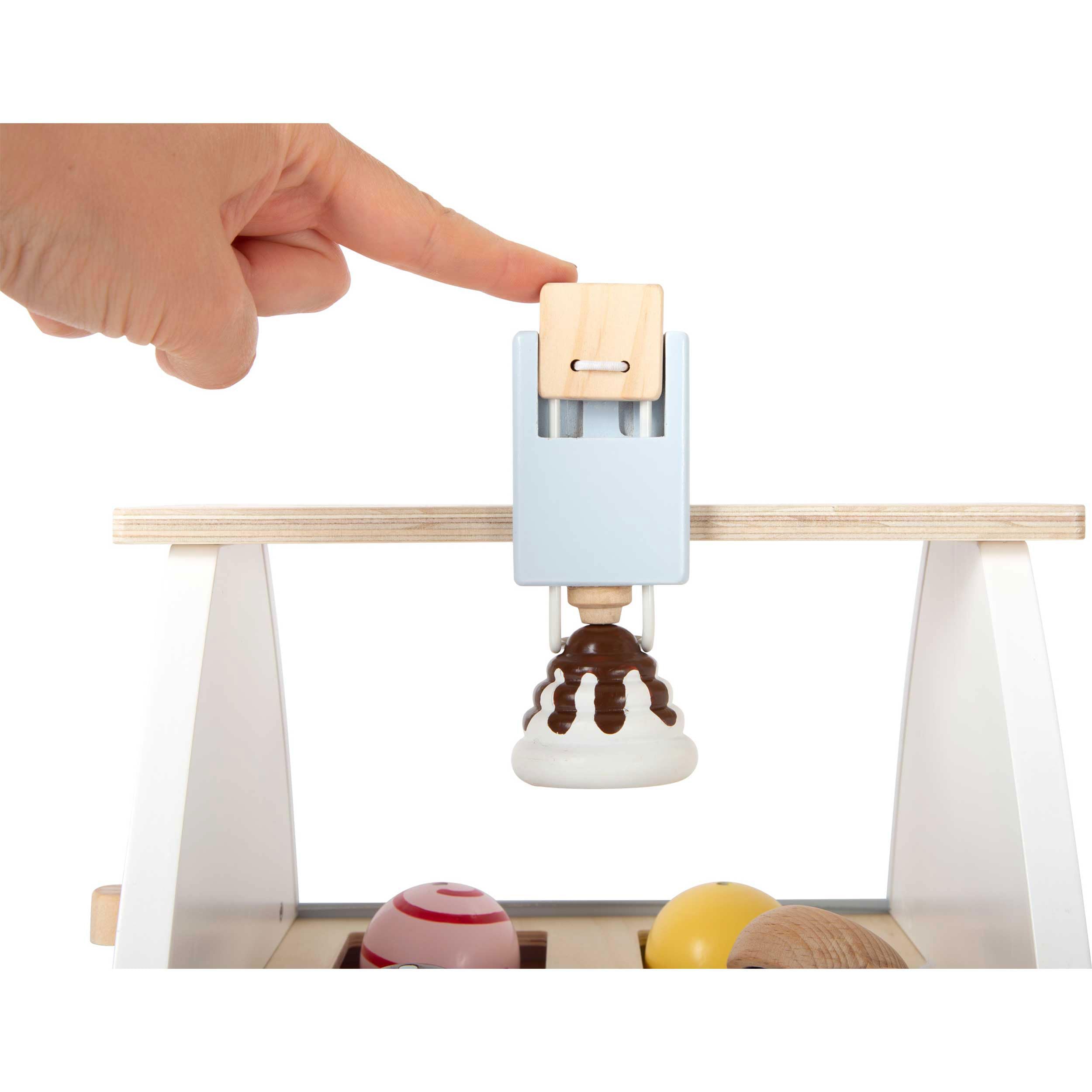 small foot Eistheke "fresh" aus Holz, Zubehör für Kinderküche und Kaufmannsladen, ab 3 Jahren, 11815