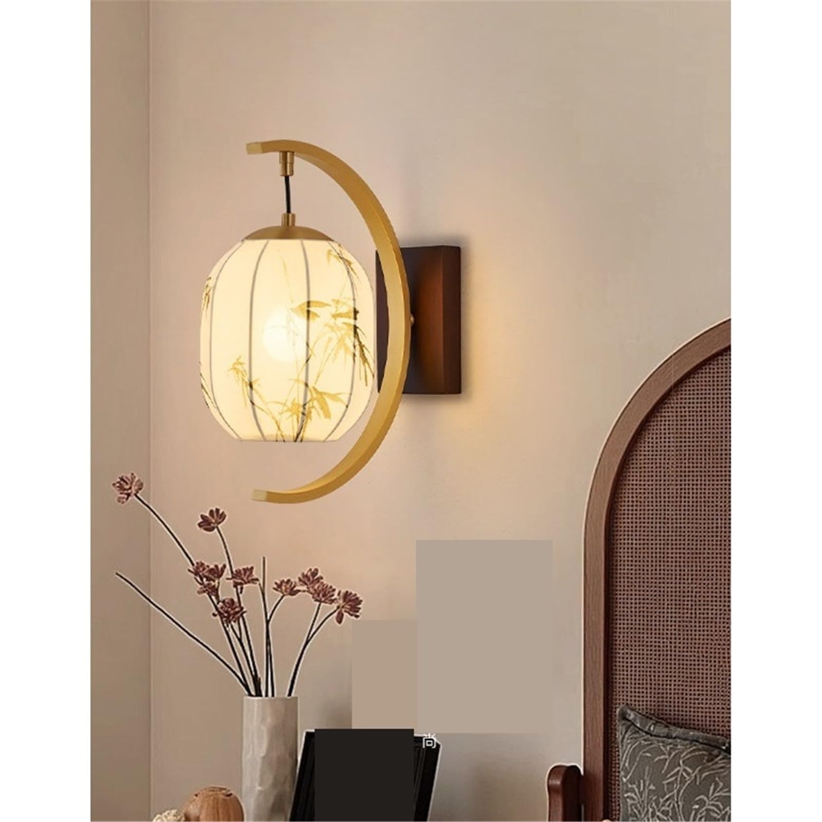 Lampada da parete curva dorata con piastra posteriore in legno for decorazioni for interni Corridoio