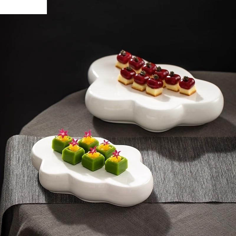 Talerze Kreatywny ceramiczny talerz obiadowy w kształcie chmury Czysta biel Nieregularny talerz deserowy Talerz sushi Talerze na przekąski Specjalna zastawa stołowa (M)
