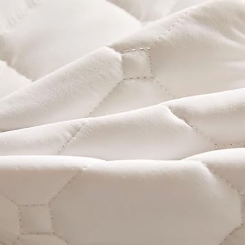 Waterproof Mattress Topper Mattress Protector Quilted Fitted Sheet with Elastic Straps Foldable Bed Cover Protector Non-Slip Breathable Bedding Mat,White,150x200cm(59x79inch)
