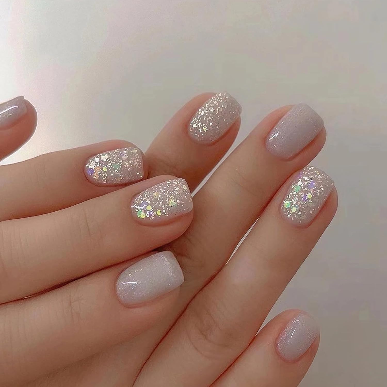 MISUD Press on Nails - Short Square Glitter Design