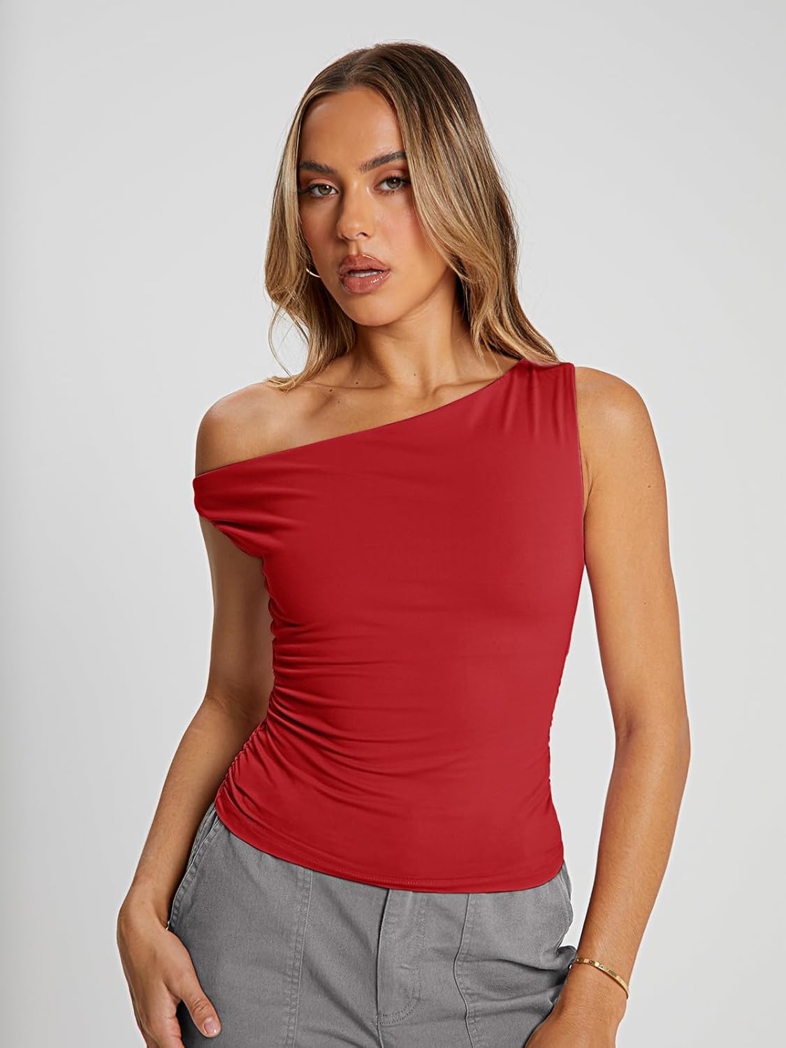 Trendy Queen Women's Off The Shoulder Crop Top, Sleeveless Stretchy Bodycon Tank, Y2K Fashion Sling T-Shirt for Summer - Image 2