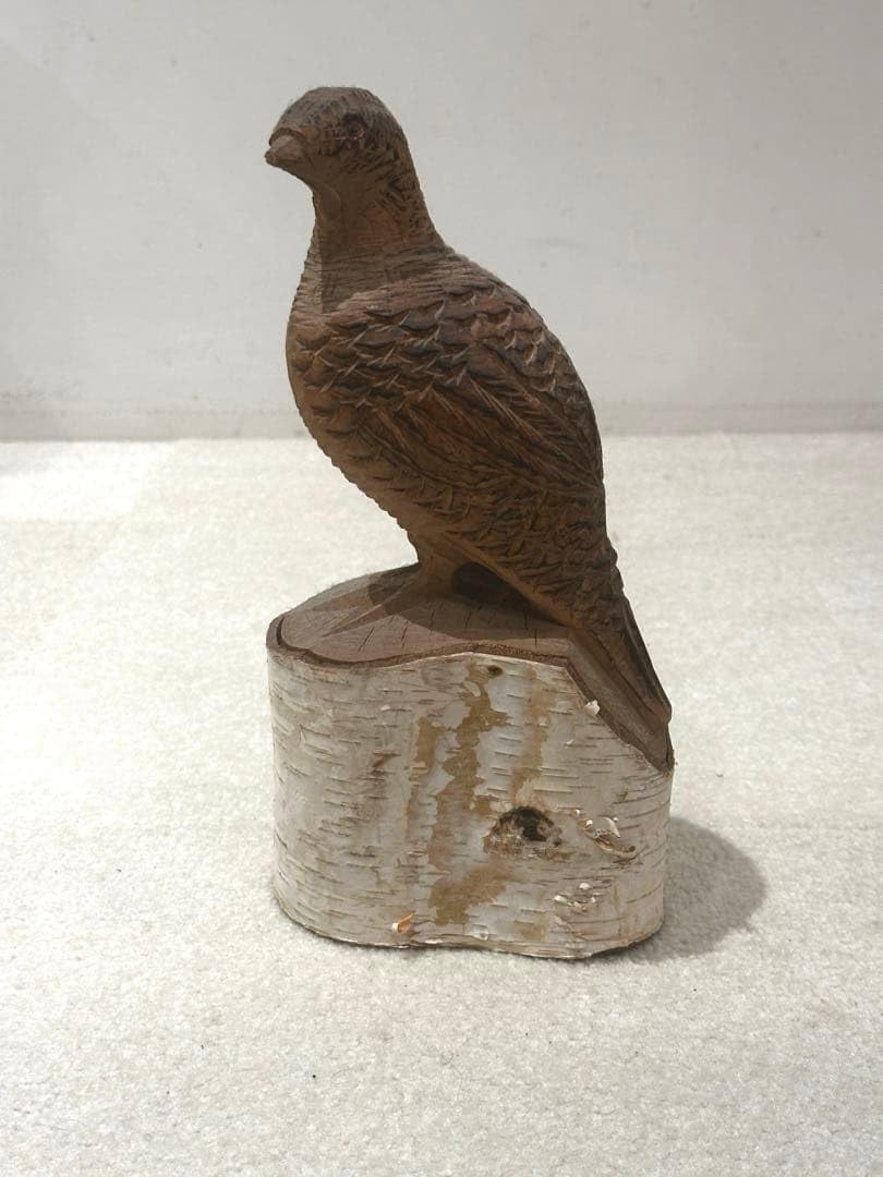 Amazon.co.jp: 木製 雷鳥の彫刻 置物 約37cm 木彫 白樺 鳥 インテリア