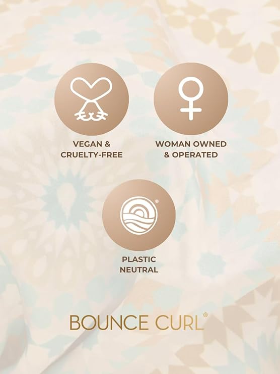 مجموعة Bounce Curl Slay and Stay، غطاء رأس قابل للعكس من الساتان وفرشاة شد الشعر باللون الأزرق المخضر