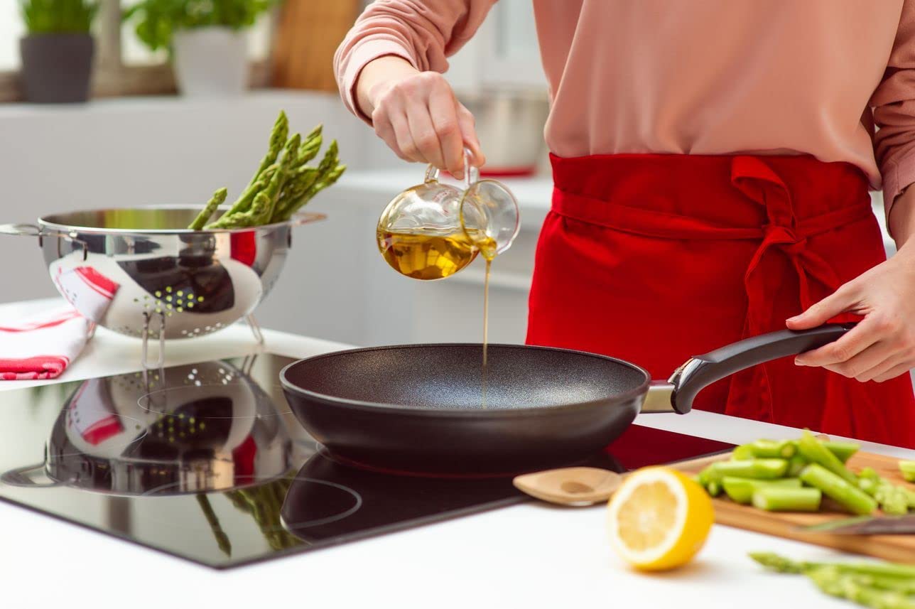 Fissler Adamant Classic Padella in alluminio 20 cm, sigillatura antiaderente, antigraffio e adatta per tutti i tipi di fornelli, anche a induzione