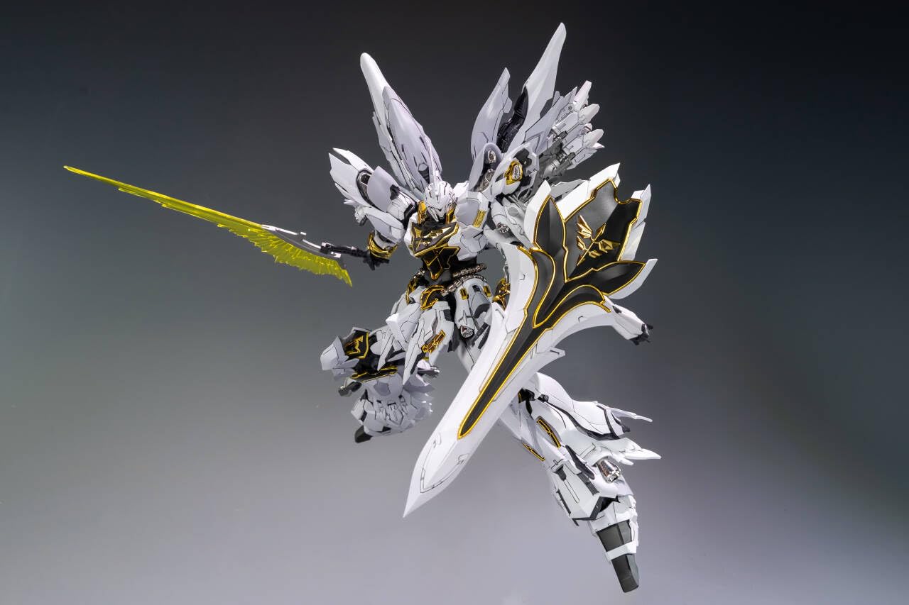 Amazon | [Tbmodel]彗星科技 1/100 機甲 真紅の三倍速 ホワイト
