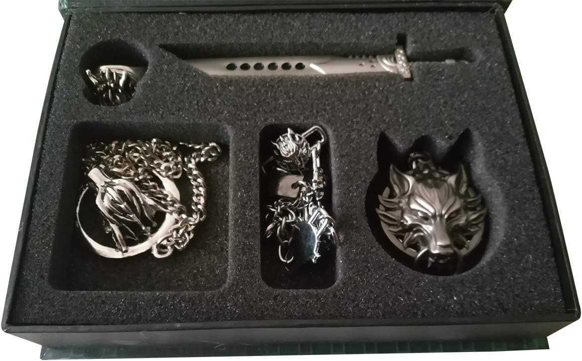AnimeGo 5 Pcs Final to VII Cloud Strife Sword and Wolf Nelace & Ring & Bracelet & Shoulder Fantasy Board