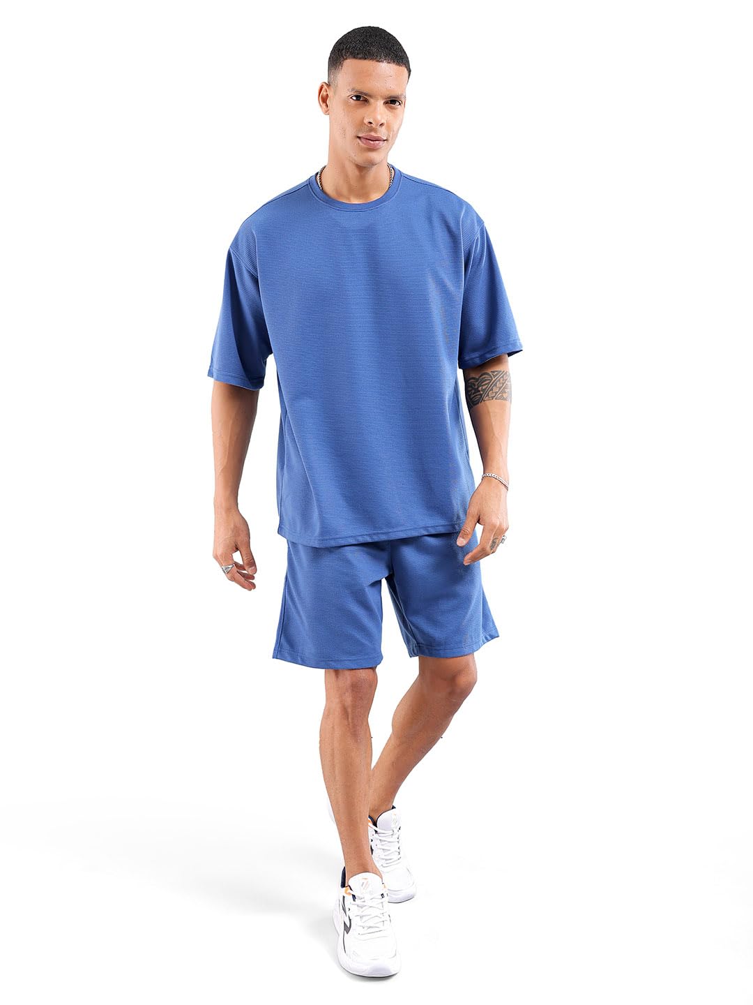 the indian garage co Men Oversized Ottoman Print Casual Crewneck T-shirt & Shorts Co-ords Set-picture-29