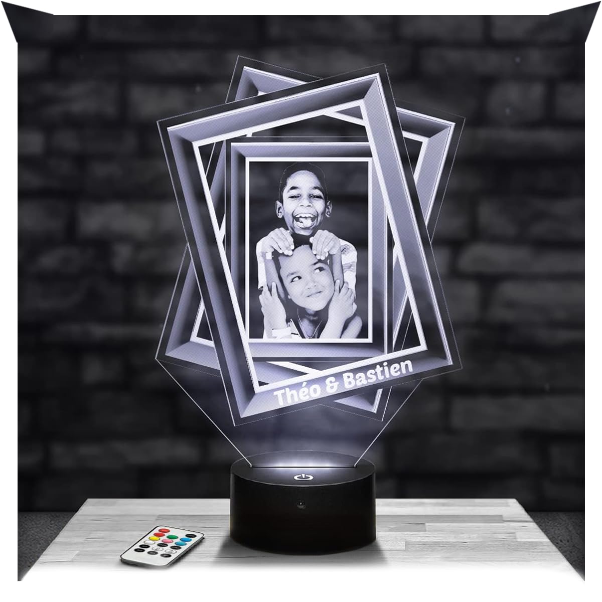 Lampephoto.fr, Personalised lamp with Photo, Photo Lamp 3 Custom Frames Engraved by Laser, Customizable Text, Custom Lamp on Plexiglass, Mother's Day Gift Idea, Christmas, Birthday, Valentine's Day