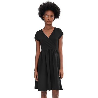 Платье PACT Fit-and-Flare Crossover Dress