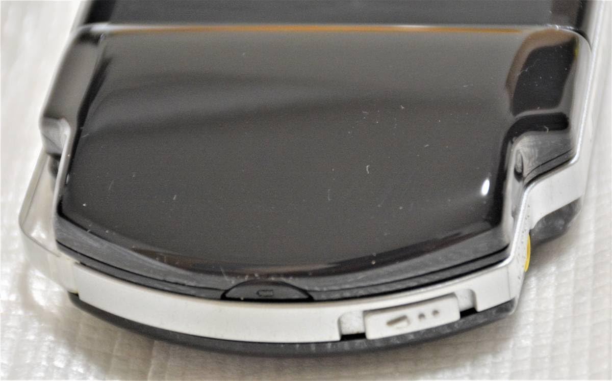 PSP3000　動作確認済　バッテリー付　大容量バッテリーカバー PSP2000/3000の大容量バッテリー用カバーが令和にまだ売られてた