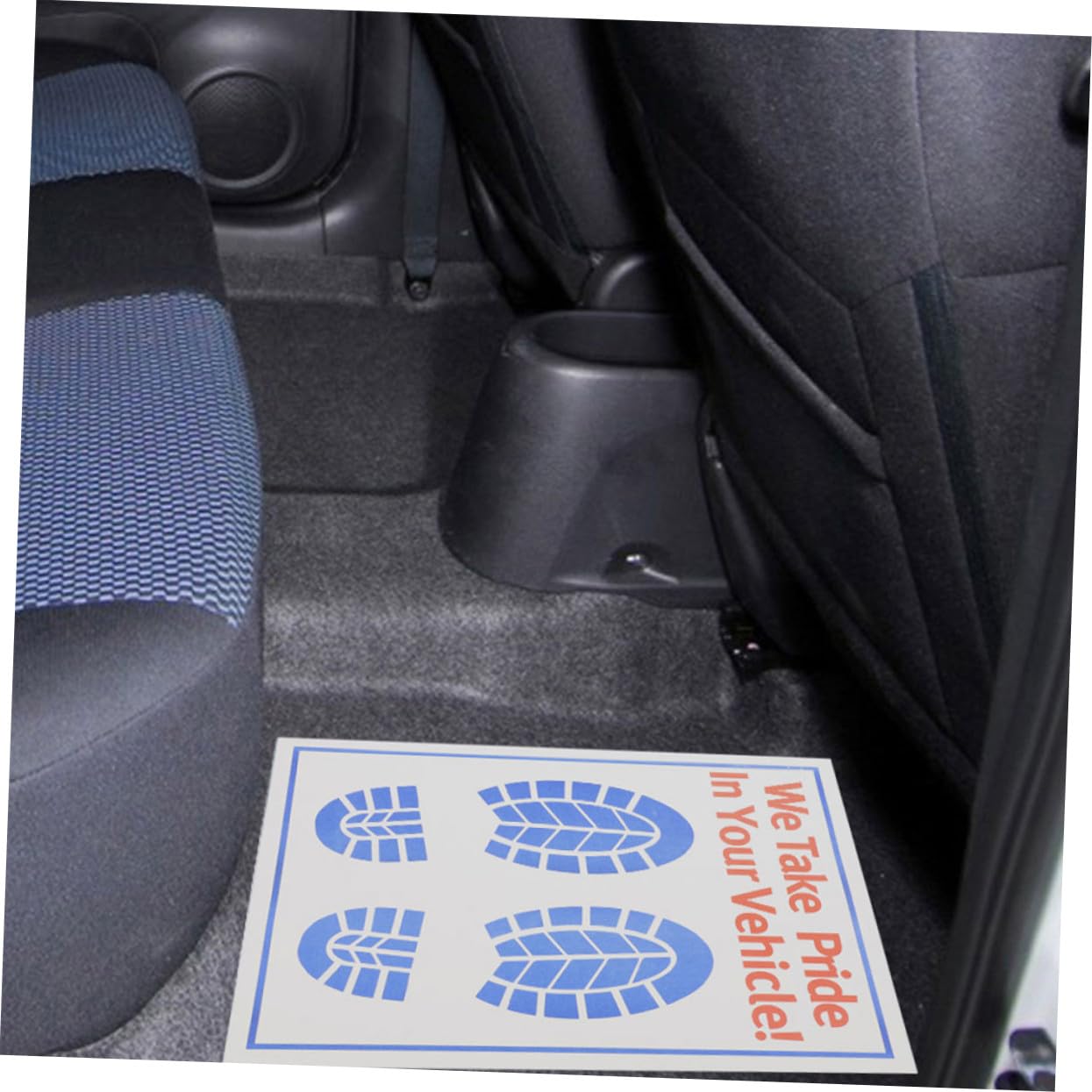 Mikinona Einweg Fußmatten Bodenschutz 60 Stück aus Weißem Kraftpapier fürs Auto für Fahrzeuge bei Autopflege und Wartung