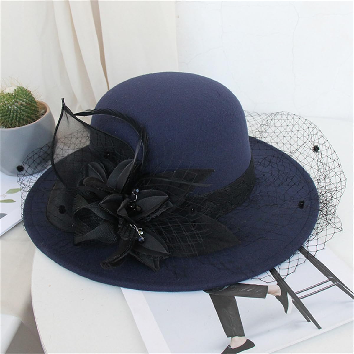 Woolen Fedora Hats for Women, Classic Flower Wide Brim Bowler Felt Top Hat with Veil Winter Church Derby Party Cap