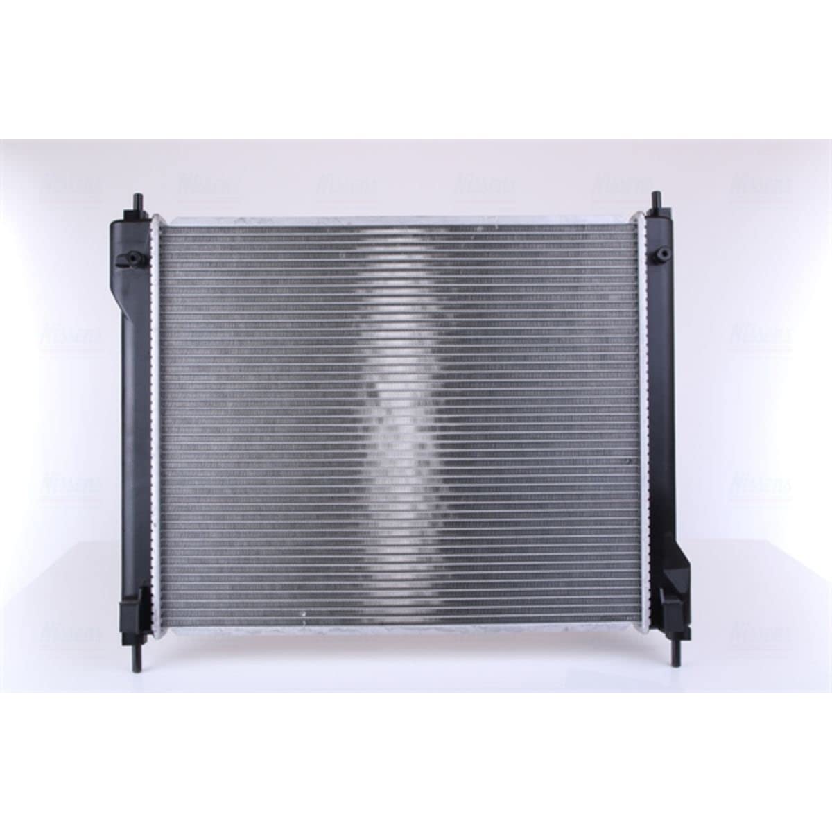 NISSENS Radiateur, refroidissement du moteur 67370