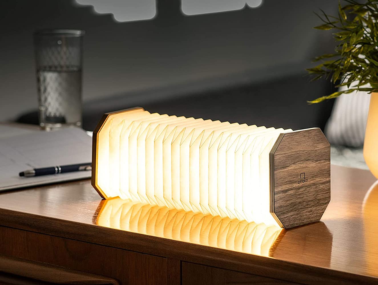 Gingko SMART ACCORDION LAMP WALNUT