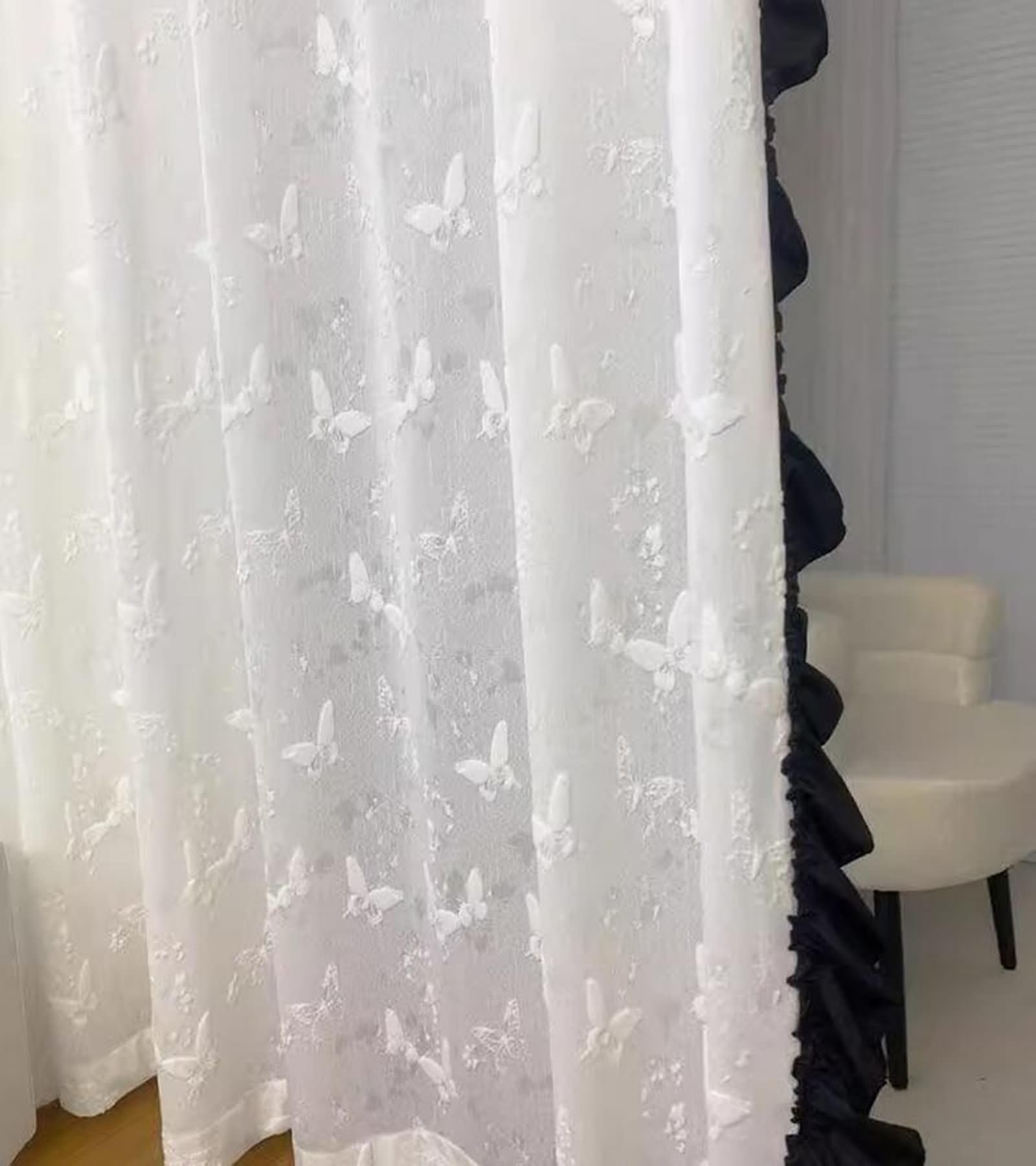 Przezroczyste zasłony 160 cm długości, zasłony z woalu, z haczykami, zestaw 2 sztuk, białe, czarne, żakardowe, wzór motyli z falbankami, do sypialni, salonu, 86 x 160 cm (szer. x wys.)