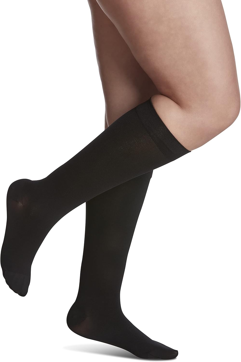 Soft Opaque 15-20 mmHg Closed Toe Knee High Sock Size: Medium Short (MS), Color: Black 99