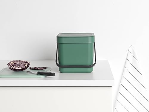 Miniatura 6 de Brabantia Sort & Go - Bote de basura para alimentos (1.6 galonesverde abeto) Pequeño organizador de abono de cocina con asa y tapa extraíble, fácil
