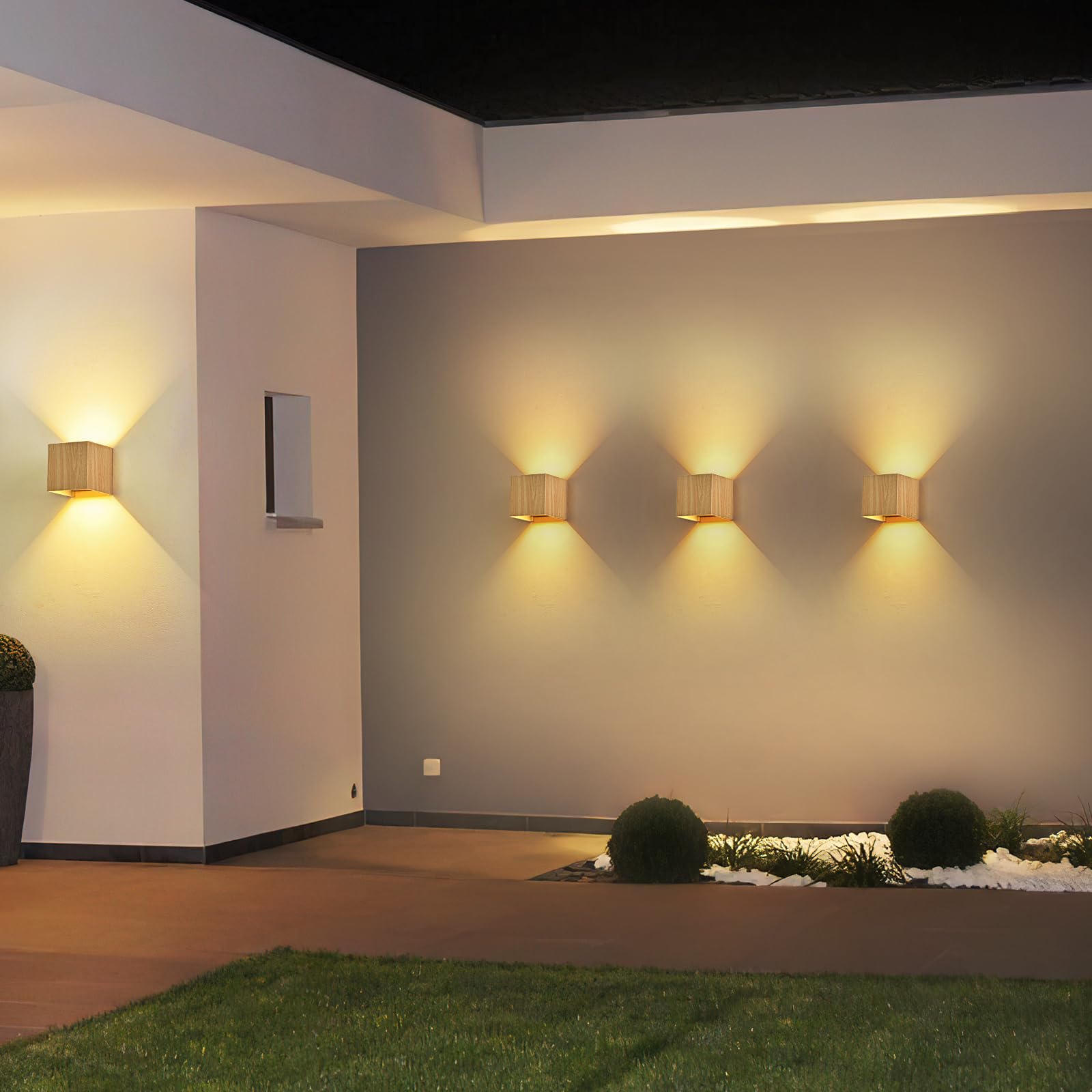 Applique Murale LED Extérieure Intérieur 6W Bois, Éclairage Mural LED Imperméable IP65 Blanc Chaud 3000K, Lampe Murale Moderne Up Down Luminaire pour Escalier Entrée Terrasse Dangle, 2PCS