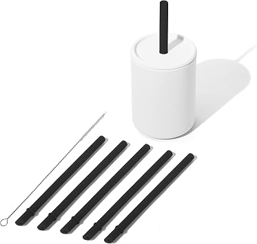 Avanchy 5 oz La Petite Mini Silicone Baby Cup + Small 5" Silicone Baby Straw 5 Pack