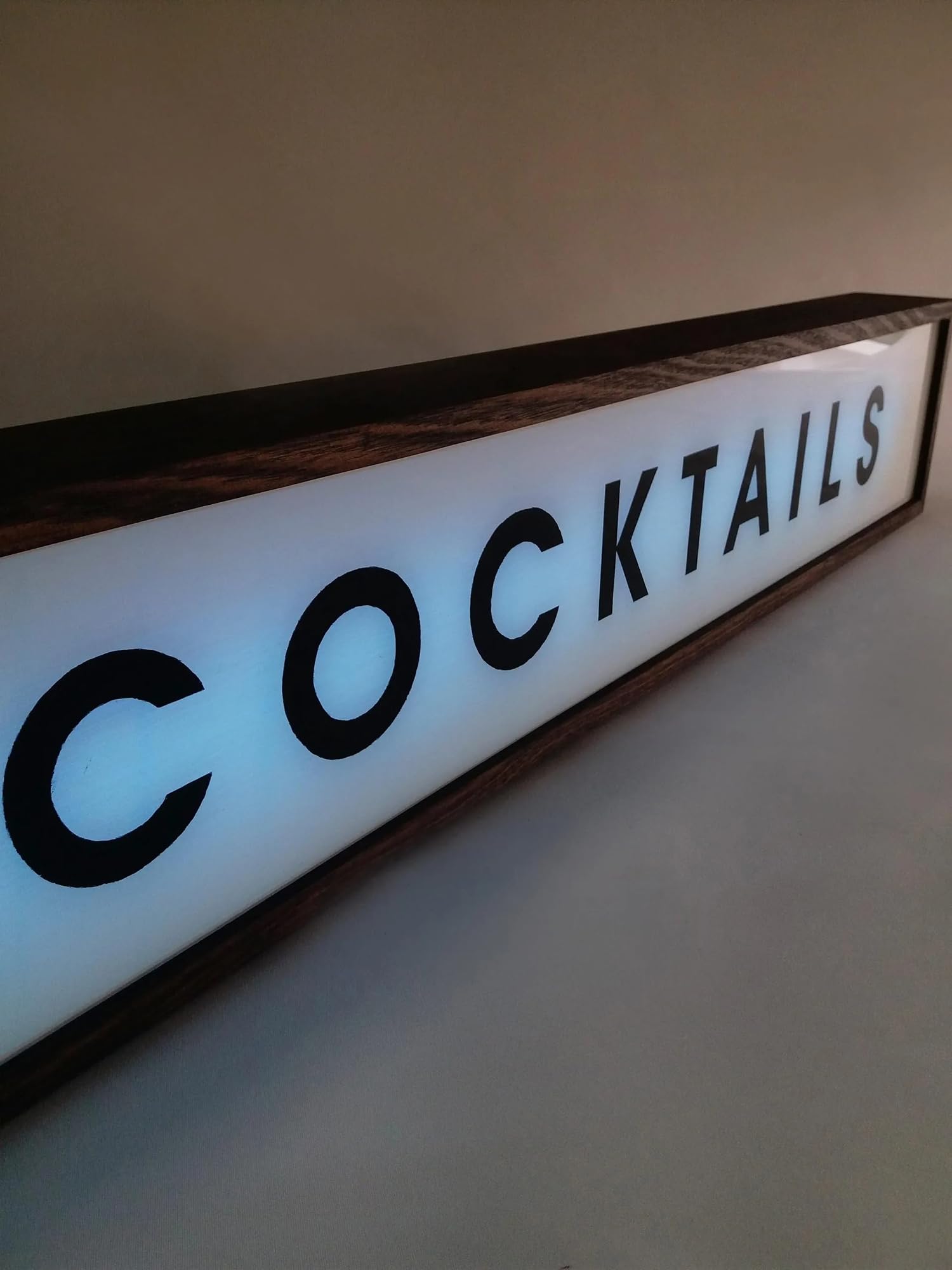 COCKTAILS Neonowy Lightbox RGB LED z pilotem zdalnego sterowania, montowany na ścianie, pulsujący, studio, znak ostrzegawczy, podświetlane światła, znak do kina, bibliotek, kawiarni, domu, firmy