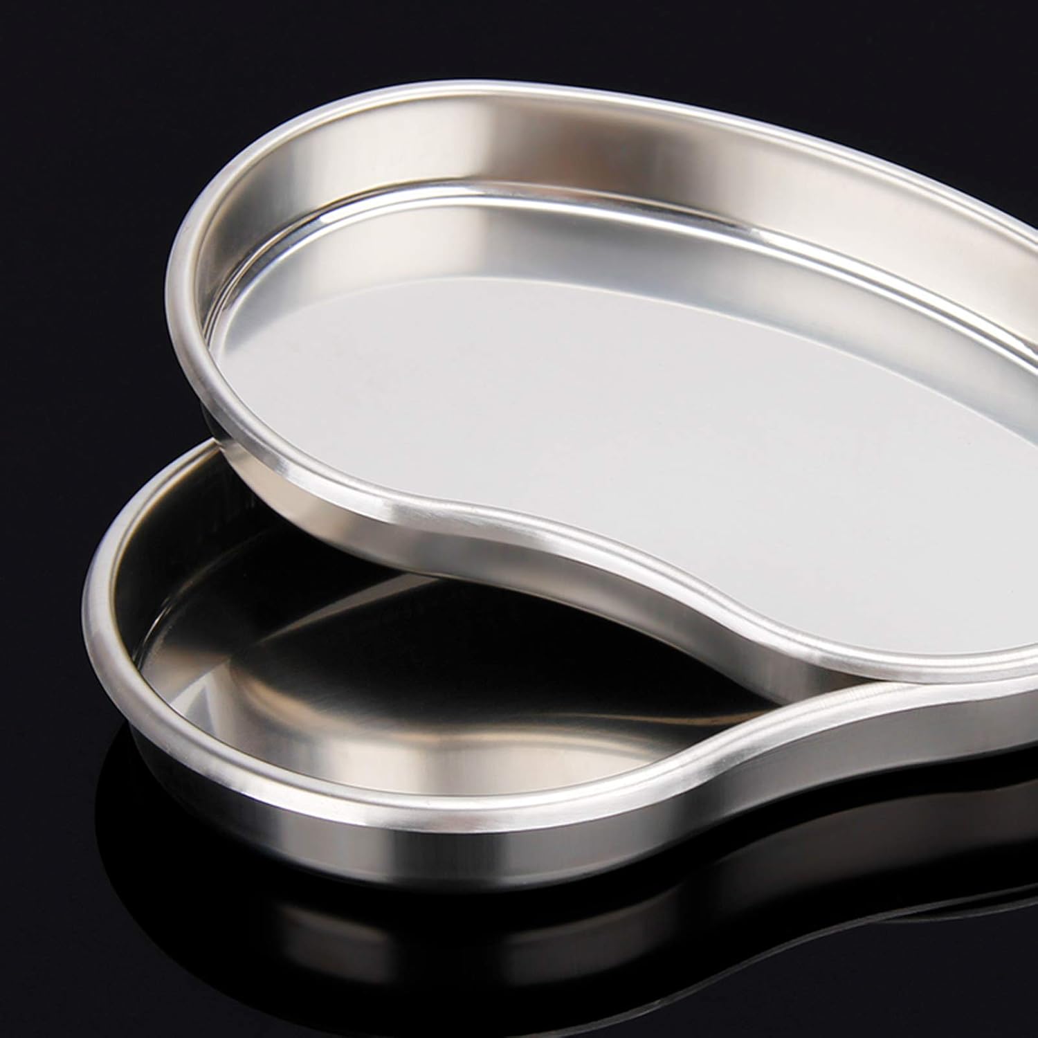 Stainless Steel Kidney Tray 7", Emesis Basin Kidney Shaped Emesis Bowl Round Edges. Reusable Metal Kidney Dish.Dental Instruments Ideal for Soiled Dressings,Waste, Liquid. (M)