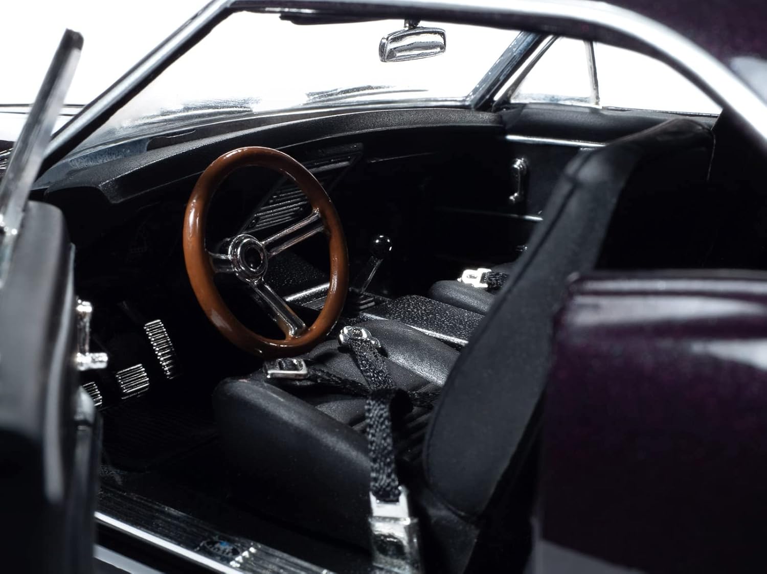 American Muscle 1967 Chevrolet Camaro Z/28 RS (MCACN) 1:18 Scale Diecast