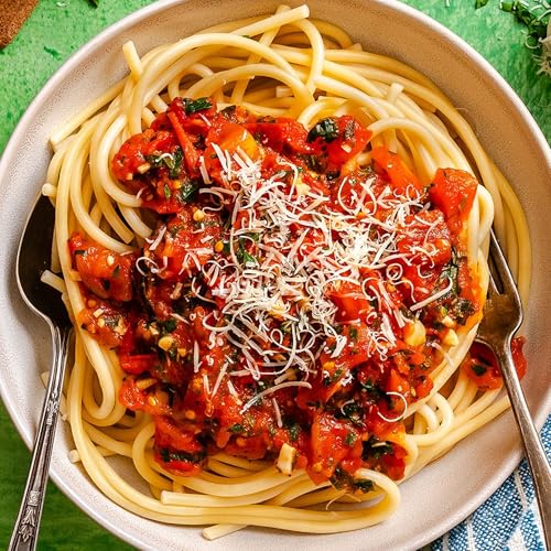 Image of Michael's of Brooklyn Low Sodium Marinara Sauce, 32oz Jar (Pack of 2) - Non-GMO, Gluten Free Italian Pasta Sauce - With Italian Tomatoes, Garlic, Basil and Olive Oil - For Spaghetti, Lasagna & Pizza