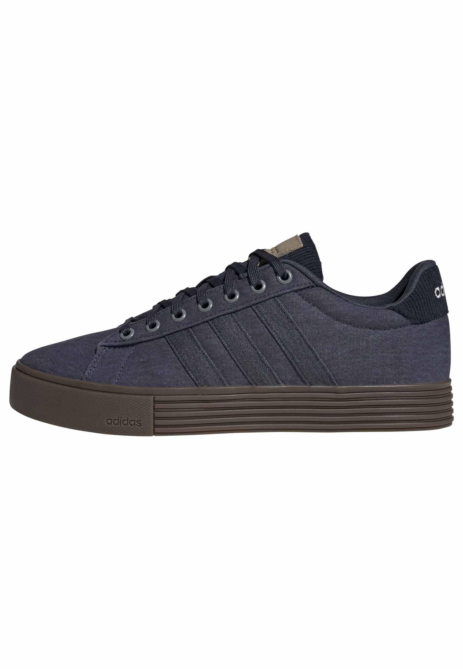 adidas Unisex-Adult Daily 4.0