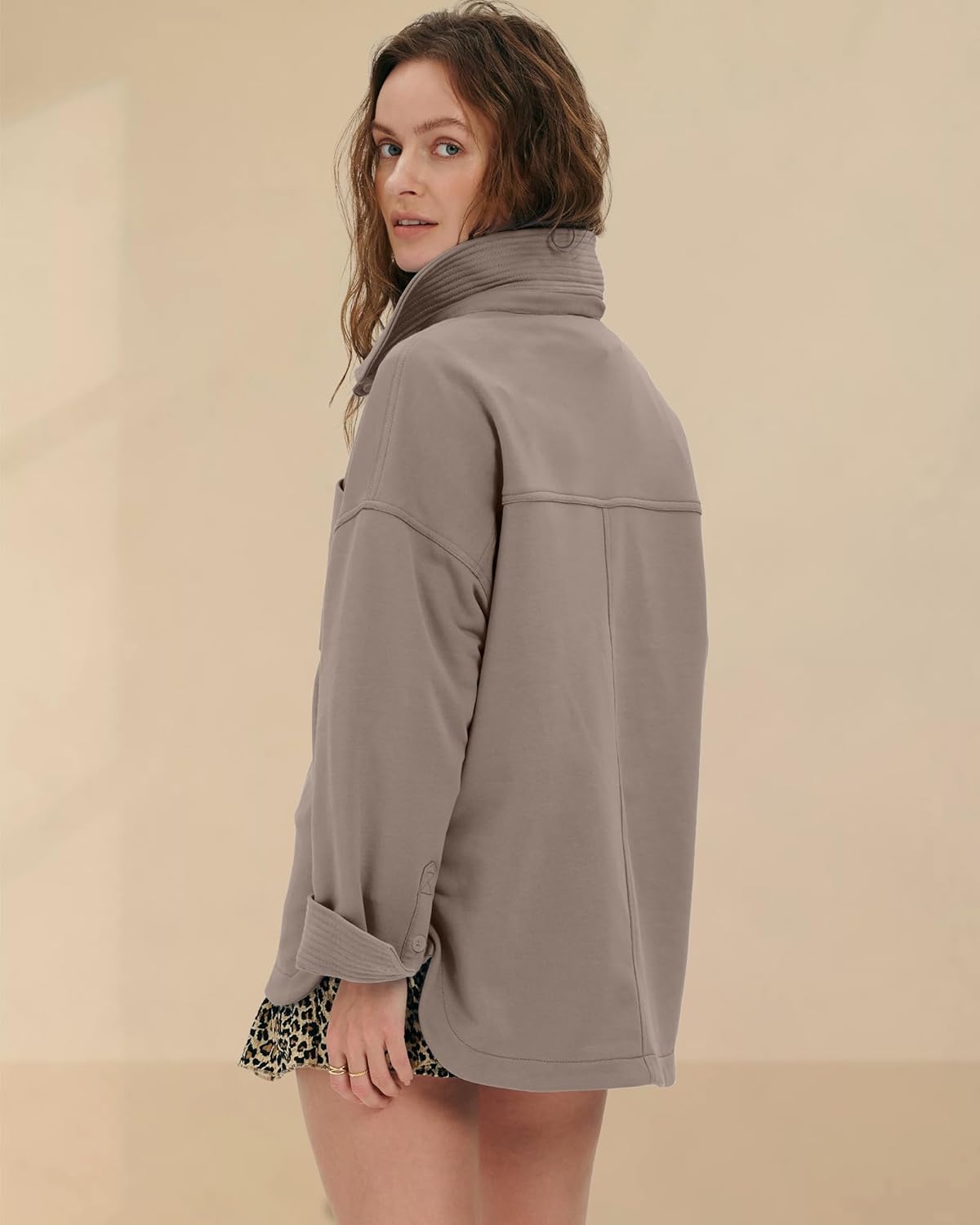 Gacaky Sweatshirt for Women Oversized Casual Long Sleeve Polo V Neck Split Pullover Tops Fashion Outfits Clothes - Image 2