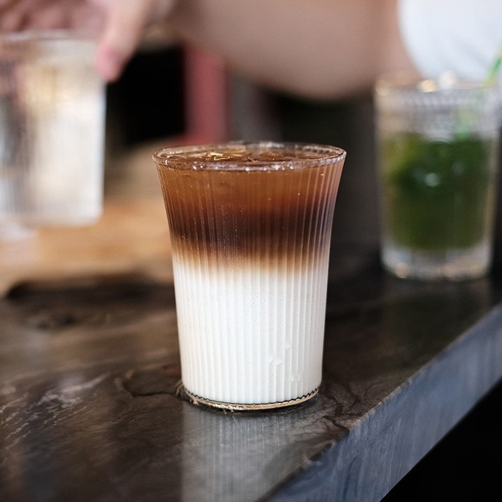 Szklanki do picia szklanki kubek domowy szkło przezroczysty kubek na sok styl kubki na wodę kubek latte kubki do kawy mrożonej kubki do kawy szklane kubki (pojemność: 350 ml - 3 szt., kolor: B)
