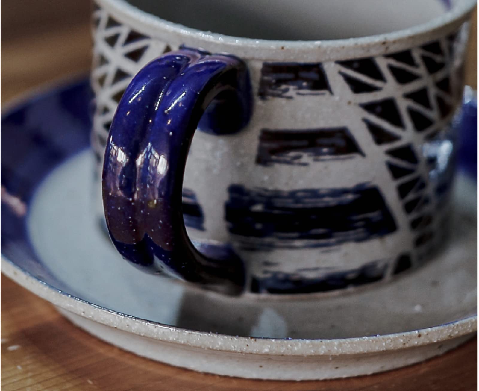 Kaffeetasse Tassen Kaffeebecher Tasse Mit Becher9,5 * 7,5 Cm Blau-Weiße, Handgefertigte, Grobe Keramik, Handbemalte Kaffeetasse Und Untertasse, Kleiner Luxus-Retro-Latte-Keramik-Pull-Blumenbecher Im