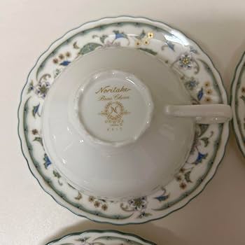 ノリタケ　カリフパレス　ティーセット　ティーカップ＆ソーサー　ポット　スプーン Amazon.co.jp: ノリタケ カリフパレス ティーセット ティーカップ