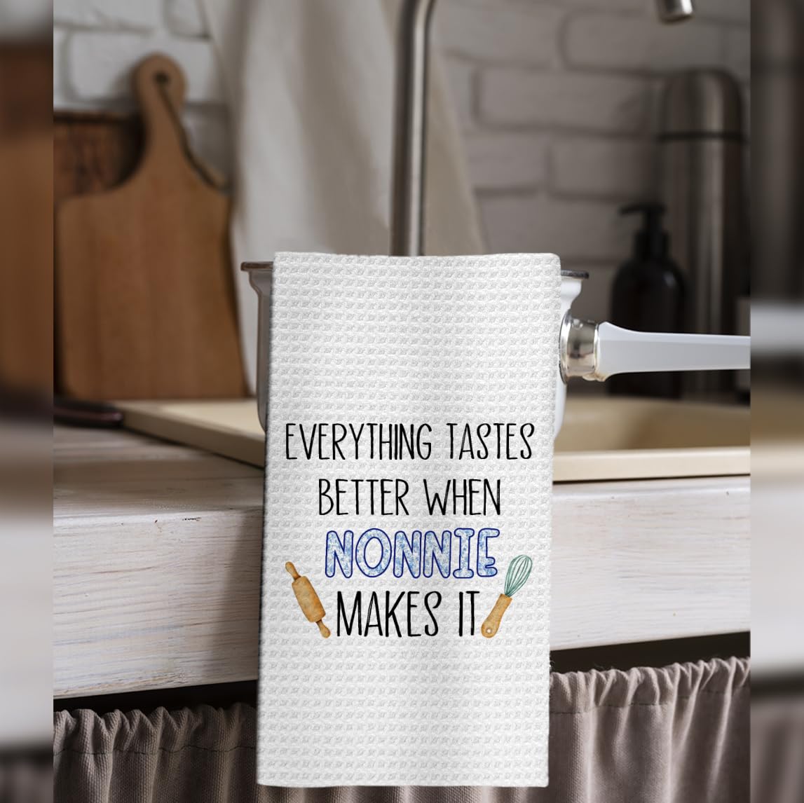 Nonnie Gifts Kitchen Towels, Nonnie Grandma Gifts from Grandkids, Gifts for Grandma Dish Towels for Kitchen, Grandma Gifts for Christmas Birthday Hand Towels for Bathroom, 16x24 Inches