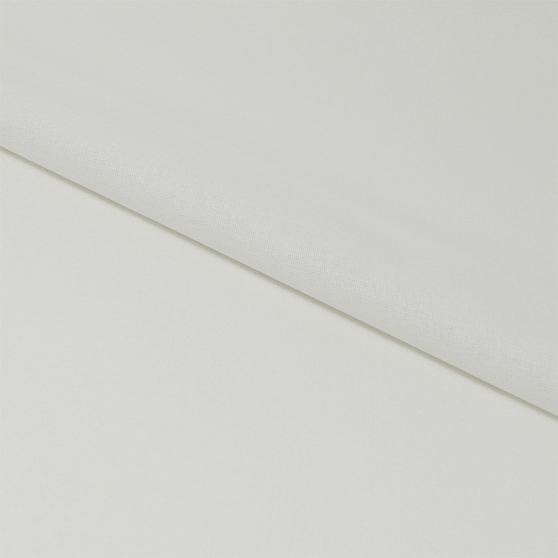 Zweigart Antique White (101) 28 Count Brittney Cotton Evenweave Fat Quarter Measuring 70cm x 50cm (27 x 19 Inches)