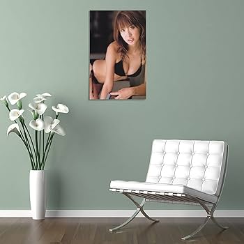 Amazon.co.jp: 山本梓水着セクシー写真ポスター壁飾り ホーム