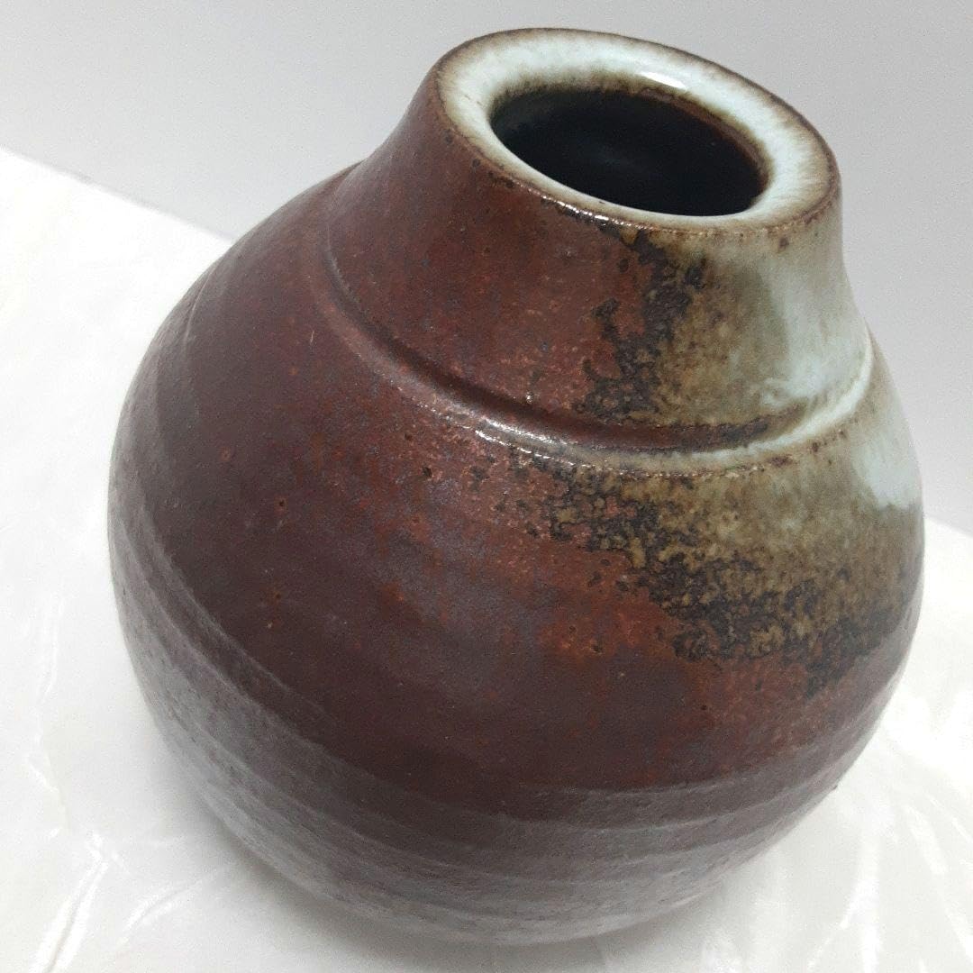 古美術品◼️蔵から出て来た、かなりステキな壁掛けの古い備前焼、花瓶、一輪挿し、陶器 Amazon.co.jp: 味わいある渋い 花瓶 一輪挿し 備前焼 ヴィンテージ
