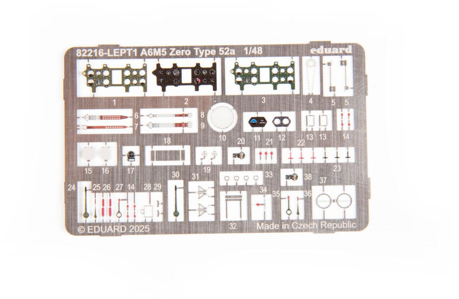 Edualdo EDU82216 1/48 Profi Pack A6M5a Zero War 52 Plastikowa muszla Model samolotu