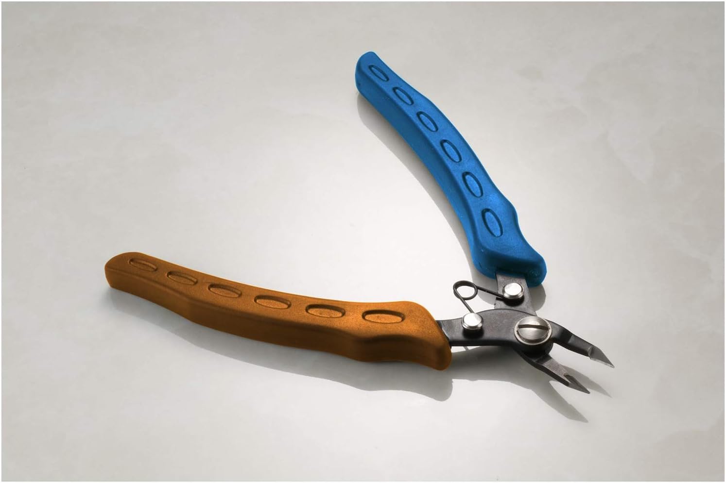 Hobby Japan HJ1802 Ultra Fine Nipper for Plastic Models