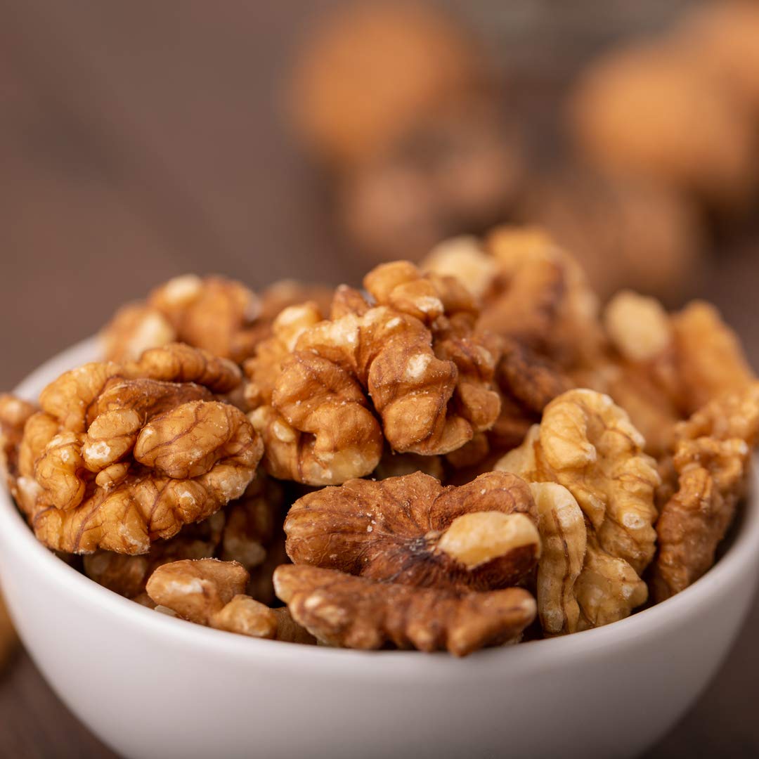 süssundclever.de® | Bio Walnusskerne | Hälften | 1,0 kg | hochwertiges Naturprodukt | unbehandelt und 100% natürlich | plastikfrei und ökologisch-nachhaltig abgepackt | helle Kerne