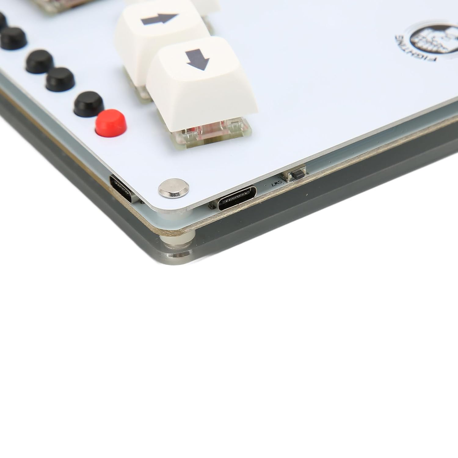 Close-up of the OLED display on the ciciglow Fighting Box Keyboard, showing 'XINPUT T15 DP SOCD-N' indicating current settings.