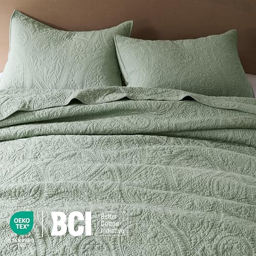 Image of PALASSIO Sage Green Paisley 100% Cotton Quilt Queen Size Bedding Set with 2 Pillow Shams, Boho Floral Lightweight Farmhouse Country Vintage Soft Bedspread Shabby Chic Coverlet for All Season, 3 Pieces