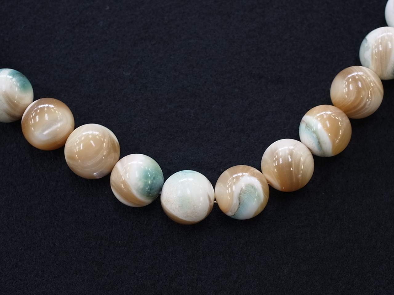 Amazon.co.jp: 【貝殻の問屋さん】天然 夜光貝 丸ビーズ1連（玉
